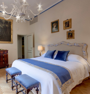 Palazzo Larderel, luxury apartment rent in Florence